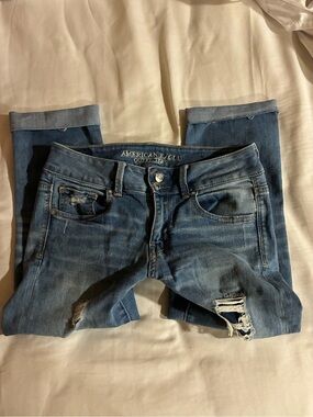 American Eagle Outfitters Women's Light Blue Distressed Skinny Jeans